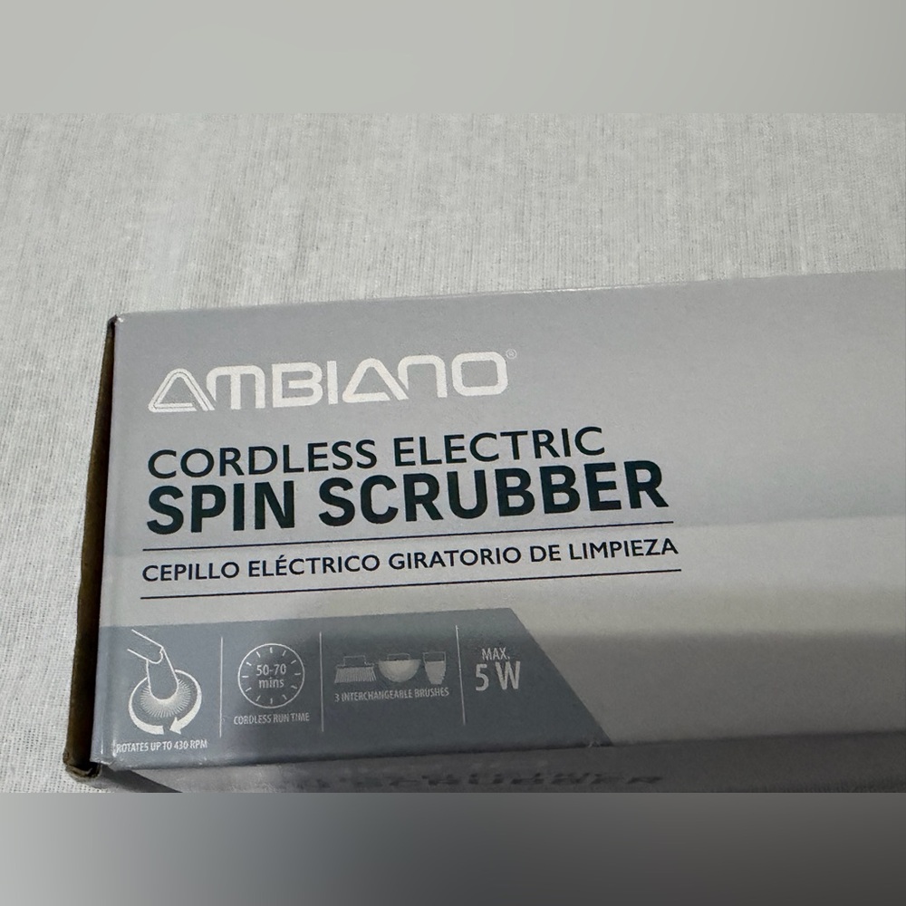 Cordless Electric Spin Scrubber - White/Blue - Picture 3 of 5